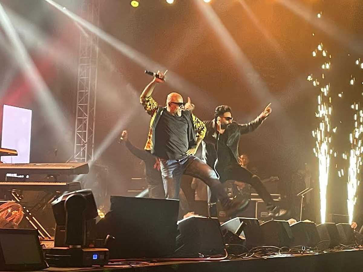 विशाल और शेखर संगीतकार की जोड़ी ने दी धमाकेदार प्रस्तुति